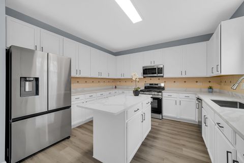 Tiny photo for 984 Ashbrook Circle, Bolingbrook, IL 60440 (MLS # 12608002)