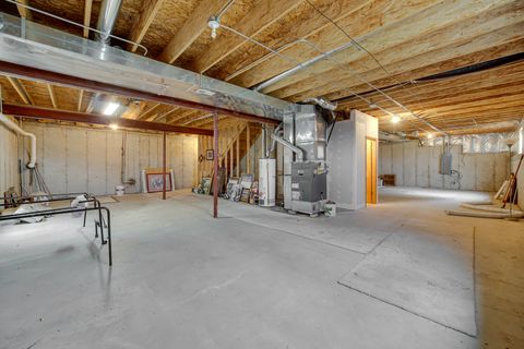 Tiny photo for 984 Ashbrook Circle, Bolingbrook, IL 60440 (MLS # 12608002)