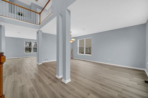 Tiny photo for 984 Ashbrook Circle, Bolingbrook, IL 60440 (MLS # 12608002)