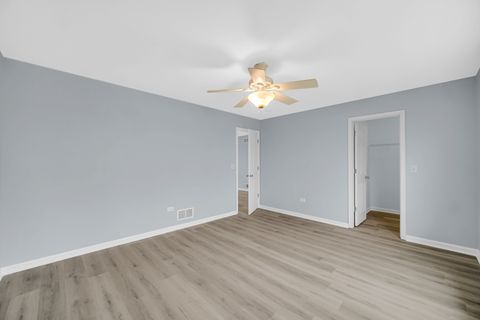 Tiny photo for 984 Ashbrook Circle, Bolingbrook, IL 60440 (MLS # 12608002)