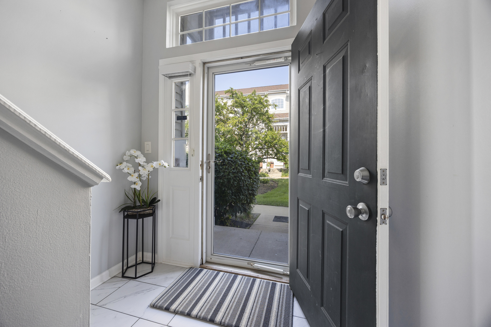 9411 N harrison Street