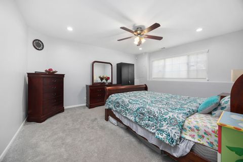 Tiny photo for 9411 N harrison Street, Des Plaines, IL 60016 (MLS # 12486367)