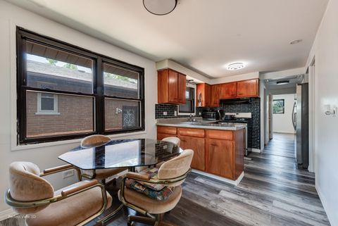 Tiny photo for 11625 S Laflin Street, Chicago, IL 60643 (MLS # 12488174)