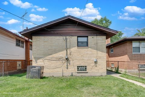 Tiny photo for 11625 S Laflin Street, Chicago, IL 60643 (MLS # 12488174)
