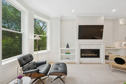 Tiny photo for 2136 N Cleveland Avenue #2, Chicago, IL 60614 (MLS # 12552189)