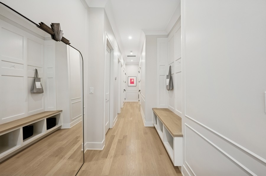 2136 N Cleveland Avenue 2