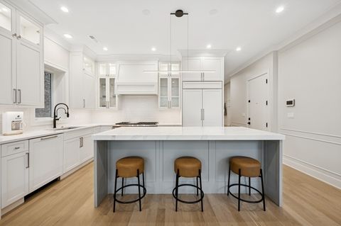 Tiny photo for 2136 N Cleveland Avenue #2, Chicago, IL 60614 (MLS # 12552189)