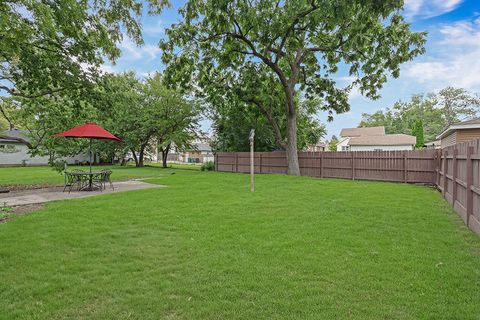Tiny photo for 1326 S Washington Street, Lockport, IL 60441 (MLS # 12462009)