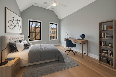 Tiny photo for 3920 N Bell Avenue, Chicago, IL 60618 (MLS # 12611612)