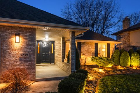 Tiny photo for 8239 W 138th Street, Orland Park, IL 60462 (MLS # 12604652)