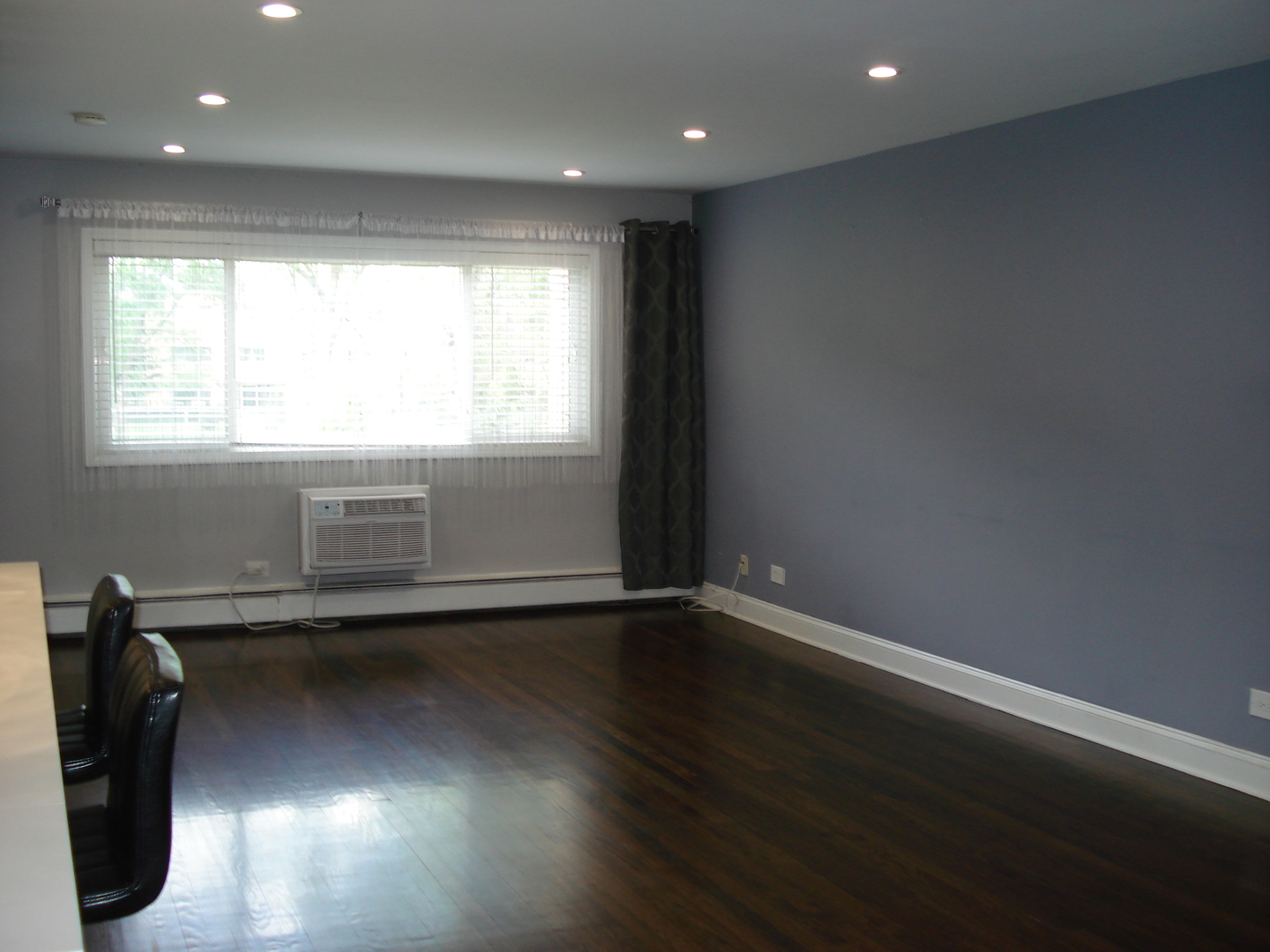 712 Dempster Street F110