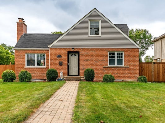 301 W LONNQUIST BLVD, MOUNT PROSPECT, IL 60056 - Image d4a42e7673a99626cef565af7f1db84d/1356156273