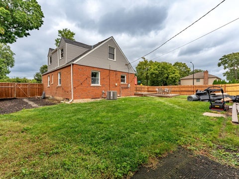 Tiny photo for 301 W Lonnquist Boulevard, Mount Prospect, IL 60056 (MLS # 12761376)