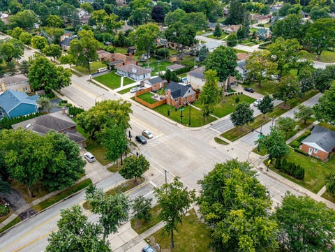 Tiny photo for 301 W Lonnquist Boulevard, Mount Prospect, IL 60056 (MLS # 12761376)