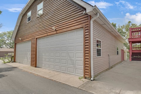 Tiny photo for 12851 Clinton Street, Blue Island, IL 60406 (MLS # 12691126)