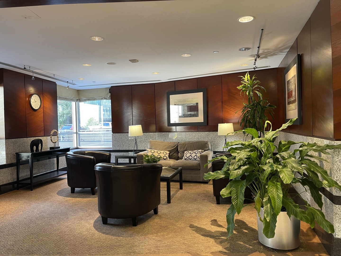 440 N Wabash Avenue 809