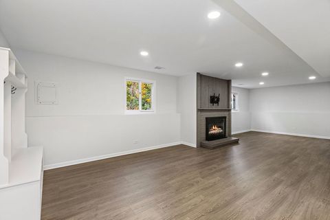 Tiny photo for 530 Ramblewood Court, Lake Zurich, IL 60047 (MLS # 12482698)