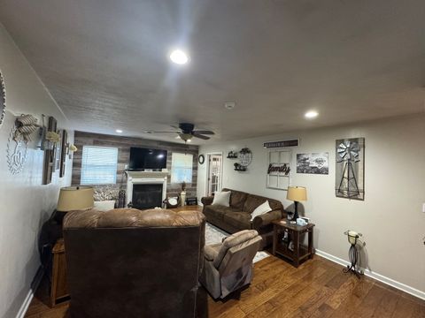 Tiny photo for 14669 Gossett Road, West Frankfort, IL 62896 (MLS # 12624688)