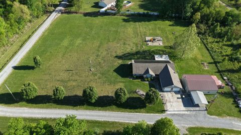 Tiny photo for 14669 Gossett Road, West Frankfort, IL 62896 (MLS # 12624688)