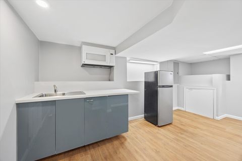 Tiny photo for 542 N Ridgeland Avenue, Oak Park, IL 60302 (MLS # 12601953)