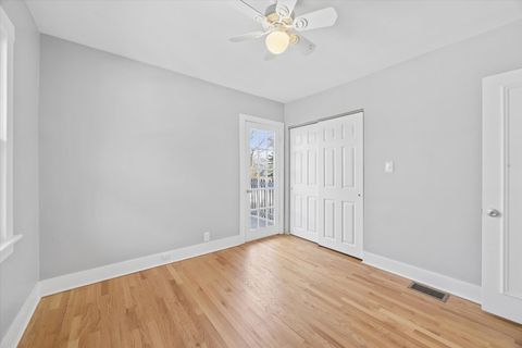 Tiny photo for 542 N Ridgeland Avenue, Oak Park, IL 60302 (MLS # 12601953)