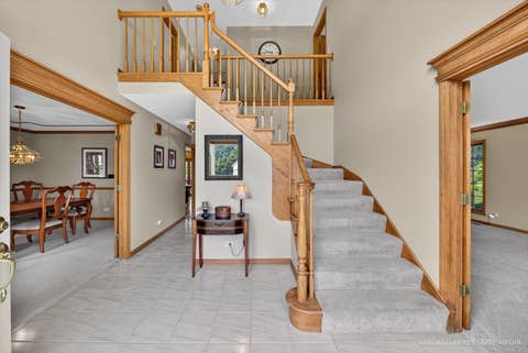 Tiny photo for 425 Brentwood Court, Roselle, IL 60172 (MLS # 12704487)