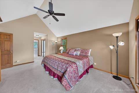 Tiny photo for 425 Brentwood Court, Roselle, IL 60172 (MLS # 12704487)
