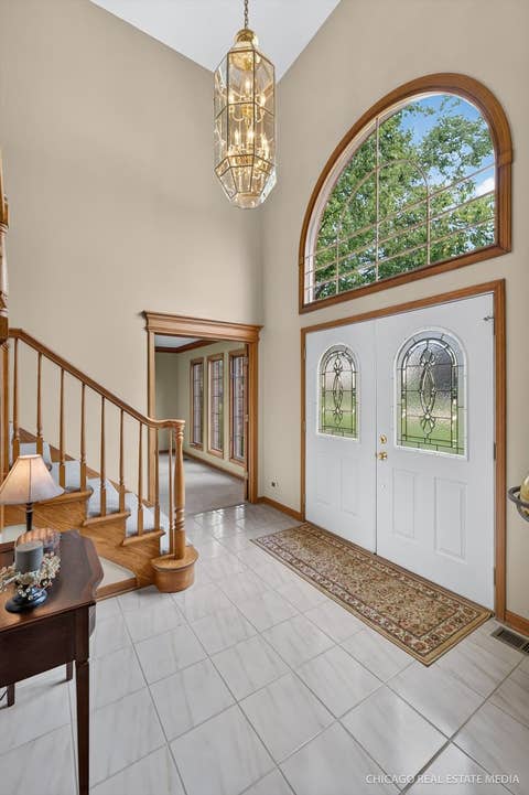 Tiny photo for 425 Brentwood Court, Roselle, IL 60172 (MLS # 12704487)