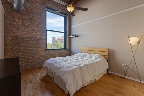 Tiny photo for 1632 S Indiana Avenue #403, Chicago, IL 60616 (MLS # 12489839)