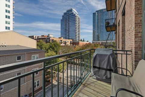Tiny photo for 1632 S Indiana Avenue #403, Chicago, IL 60616 (MLS # 12489839)