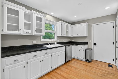 Tiny photo for 232 Long Hill Road, Gurnee, IL 60031 (MLS # 12449992)