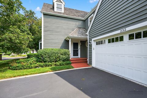 Tiny photo for 232 Long Hill Road, Gurnee, IL 60031 (MLS # 12449992)