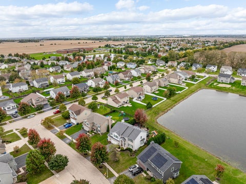 Tiny photo for 737 Oakwood Street, Minooka, IL 60447 (MLS # 12782158)