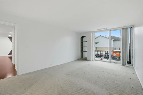 Tiny photo for 190 S Wood Dale Road #200, Wood Dale, IL 60191 (MLS # 12537288)