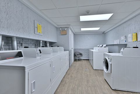 Tiny photo for 7912 W North Avenue #605W, Elmwood Park, IL 60707 (MLS # 12577188)