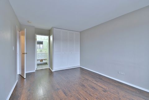 Tiny photo for 7912 W North Avenue #605W, Elmwood Park, IL 60707 (MLS # 12577188)