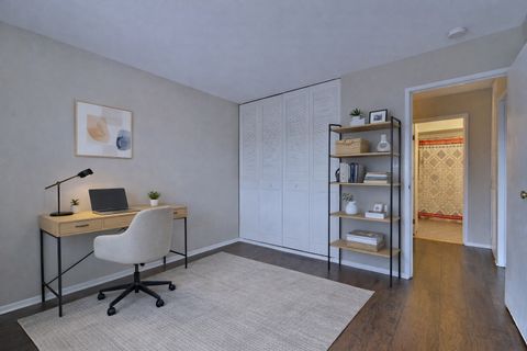 Tiny photo for 7912 W North Avenue #605W, Elmwood Park, IL 60707 (MLS # 12577188)