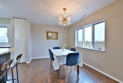 Tiny photo for 7912 W North Avenue #605W, Elmwood Park, IL 60707 (MLS # 12577188)