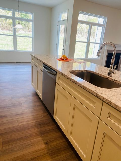 Tiny photo for 852 Timber Oak Lane, Yorkville, IL 60560 (MLS # 12475872)