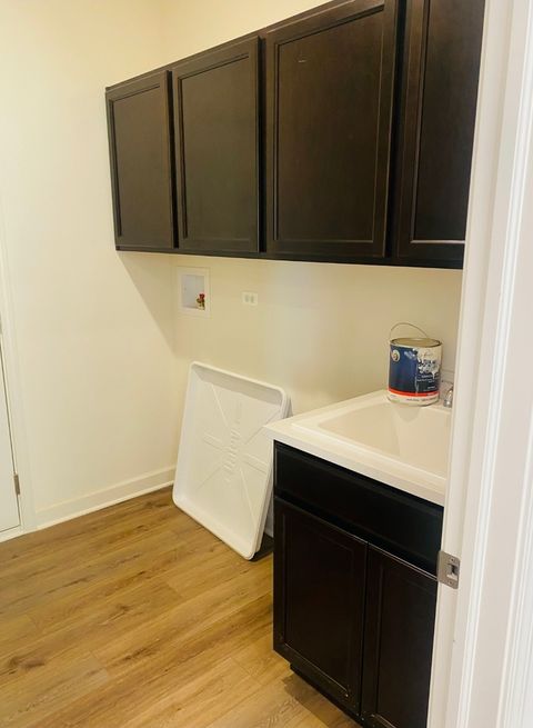 Tiny photo for 852 Timber Oak Lane, Yorkville, IL 60560 (MLS # 12475872)