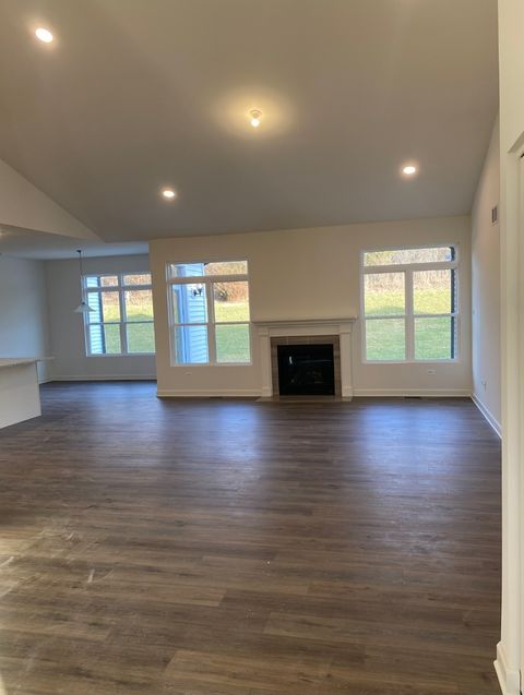 Tiny photo for 852 Timber Oak Lane, Yorkville, IL 60560 (MLS # 12475872)