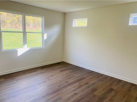 Tiny photo for 852 Timber Oak Lane, Yorkville, IL 60560 (MLS # 12475872)