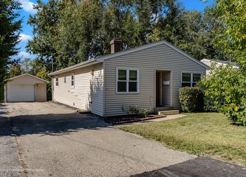 Tiny photo for 1574 HIGHLAND Avenue, Glendale Heights, IL 60139 (MLS # 12785049)