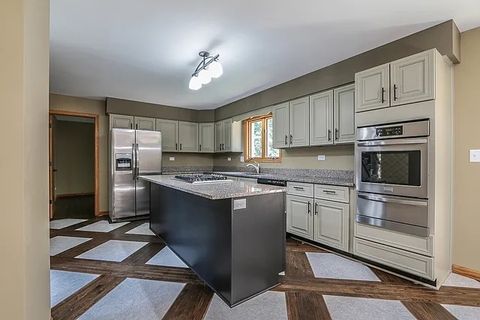 Tiny photo for 6 Allegheny Court, Bolingbrook, IL 60440 (MLS # 12431996)