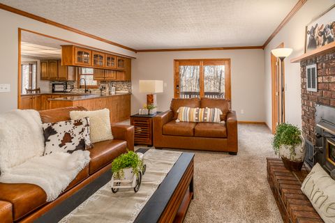 Tiny photo for 16578 N Oak Hill Lane, Mt Vernon, IL 62864 (MLS # 12582908)