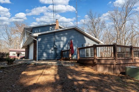 Tiny photo for 16578 N Oak Hill Lane, Mt Vernon, IL 62864 (MLS # 12582908)