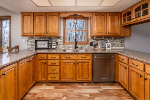 Tiny photo for 16578 N Oak Hill Lane, Mt Vernon, IL 62864 (MLS # 12582908)