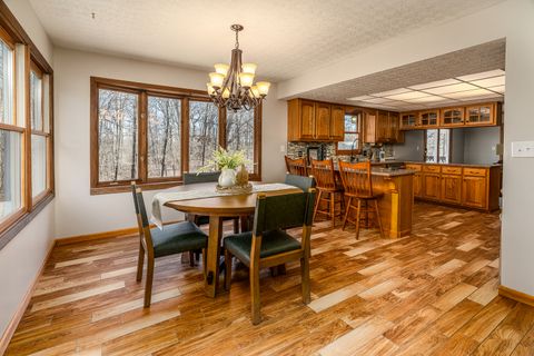 Tiny photo for 16578 N Oak Hill Lane, Mt Vernon, IL 62864 (MLS # 12582908)