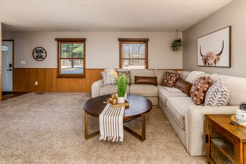 Tiny photo for 16578 N Oak Hill Lane, Mt Vernon, IL 62864 (MLS # 12582908)