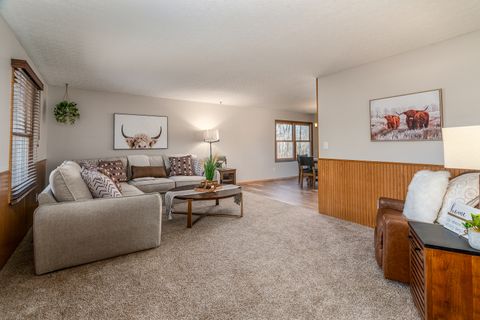 Tiny photo for 16578 N Oak Hill Lane, Mt Vernon, IL 62864 (MLS # 12582908)